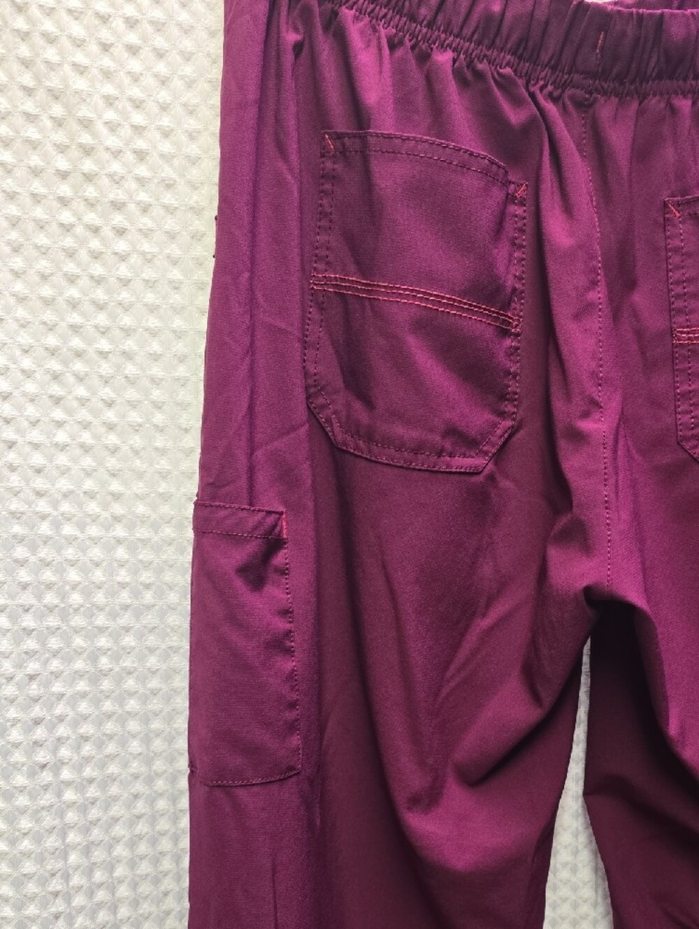 3 Pairs Of Carhartt Women's Cargo Scrub Pants - Medium Petite - Burgundy/Maroon - Picture 3 of 9